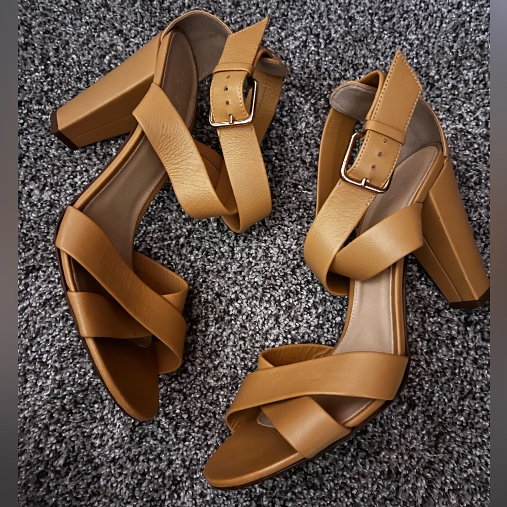 PM_EDITOR PICK🌟J.Crew Mari Leather Heeled Sandals